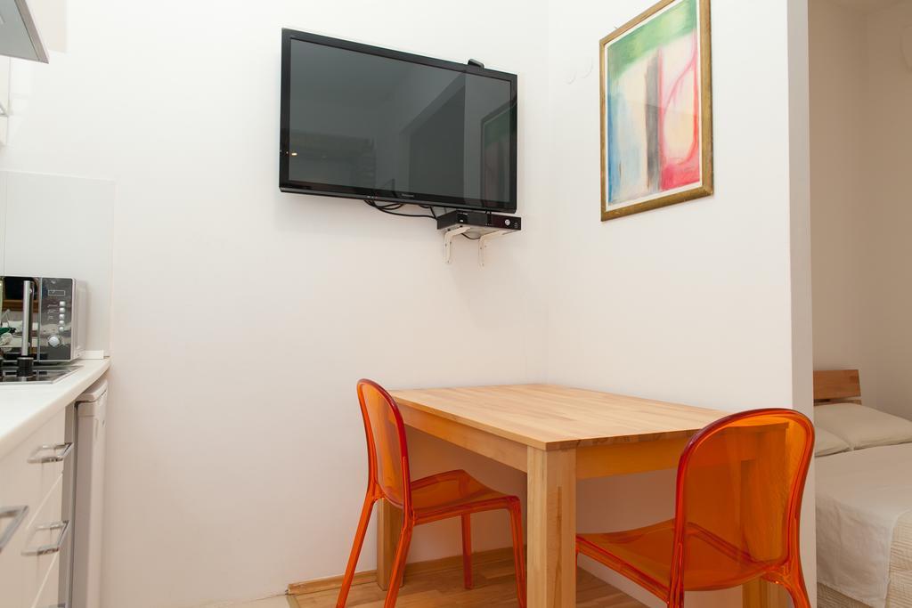 Apartment Stara Vrata Rijeka Kamer foto